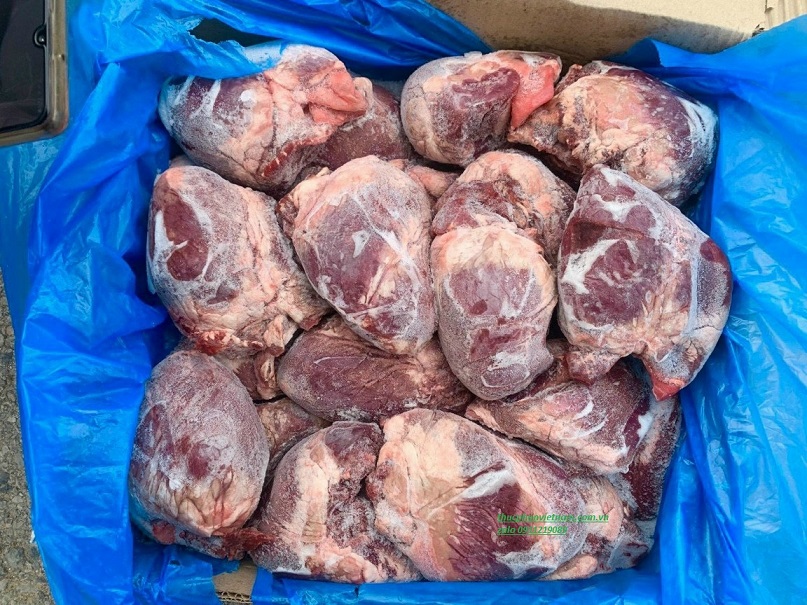 Tim heo đông lạnh giao hàng tận nơi